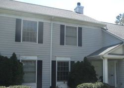 Pre-foreclosure in  QUAIL HILL RD Charlotte, NC 28210