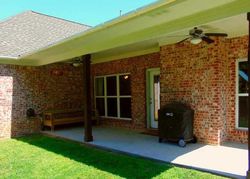 Pre-foreclosure in  OLD TOWN CIR Brandon, MS 39042