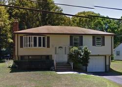 Pre-foreclosure Listing in DONNELL RD EAST WALPOLE, MA 02032