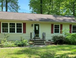 Pre-foreclosure Listing in ERINS WAY GLOUCESTER, VA 23061