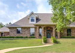 Pre-foreclosure in  WOODLAND HILLS LN Weatherford, TX 76087