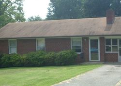Pre-foreclosure Listing in BRYANT RD LYNCHBURG, VA 24502