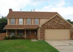 Pre-foreclosure in  KNOLL RIDGE DR Dallas, TX 75249