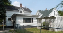 Pre-foreclosure Listing in 8TH AVE S FARGO, ND 58103