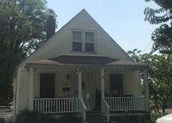 Pre-foreclosure in  S OLD ORCHARD AVE Saint Louis, MO 63119