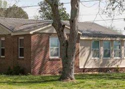 Pre-foreclosure in  NEW HOPE CEDAR POINT RD New Hope, AL 35760