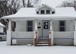 Pre-foreclosure Listing in N DIAMOND ST JACKSONVILLE, IL 62650