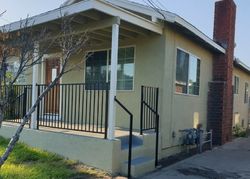 Pre-foreclosure Listing in RUNNYMEDE ST NORTH HOLLYWOOD, CA 91605