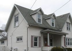 Pre-foreclosure Listing in S MICHIGAN AVE HOWELL, MI 48843