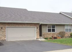 Pre-foreclosure Listing in ROSE DR SYCAMORE, IL 60178