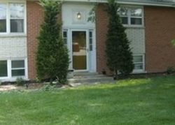 Pre-foreclosure in  SUMMIT AVE Villa Park, IL 60181