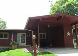 Pre-foreclosure in  WINDSOR DR Des Moines, IA 50312