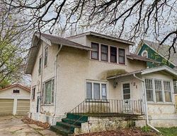 Pre-foreclosure Listing in 7TH ST NW MASON CITY, IA 50401