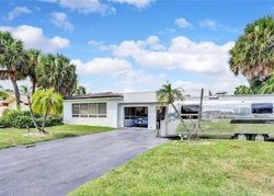 Pre-foreclosure Listing in HOLIDAY DR HALLANDALE, FL 33009