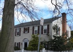 Pre-foreclosure Listing in LINCOLN CIR SWAMPSCOTT, MA 01907