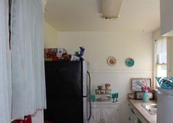 Pre-foreclosure in  S VINELAND RD Bakersfield, CA 93307