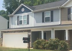 Pre-foreclosure in  WOODBRIDGE CIR Mount Holly, NC 28120