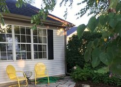 Pre-foreclosure in  GLACIER PKWY Algonquin, IL 60102