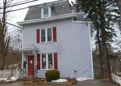 Pre-foreclosure Listing in NEW HANOVER AVE MERIDEN, CT 06451