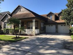 Pre-foreclosure in  RIVER GEM AVE Windermere, FL 34786