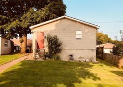 Pre-foreclosure in  S LEHIGH AVE Frackville, PA 17931