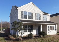 Pre-foreclosure in  CIRCUIT LN Newport News, VA 23608