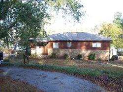 Pre-foreclosure in  WIDNER CIR Defuniak Springs, FL 32433