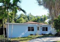 Pre-foreclosure in  NW 7TH AVE Fort Lauderdale, FL 33311