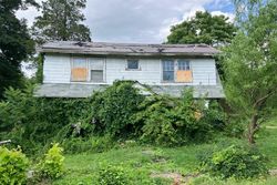 Pre-foreclosure in  GARDENDALE ST East Liverpool, OH 43920