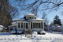 Pre-foreclosure Listing in RIDGE ST LA PORTE, IN 46350