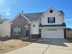 Pre-foreclosure Listing in WASHINGTON BAY DR FISHERS, IN 46037