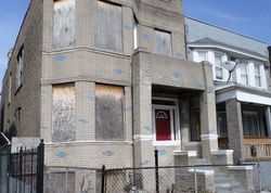  W Grenshaw St, Chicago IL