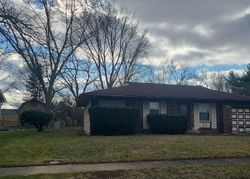 Pre-foreclosure Listing in PEPPERIDGE DR INDIANAPOLIS, IN 46235