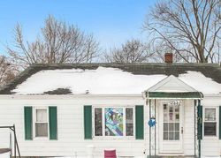 Pre-foreclosure Listing in 7TH ST ELKHART, IN 46517