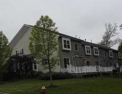 Pre-foreclosure in  YORKSHIRE LN Mount Holly, NJ 08060