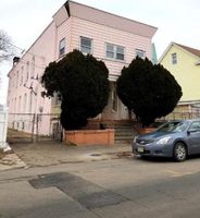 Pre-foreclosure in  MECHANIC ST Perth Amboy, NJ 08861