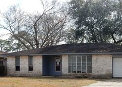 Pre-foreclosure in  DAVID GLEN DR Friendswood, TX 77546