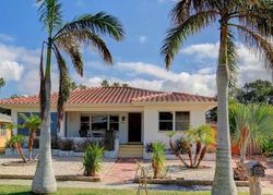 Lantana Ave