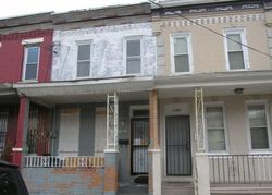 Pre-foreclosure Listing in LANSDOWNE AVE CAMDEN, NJ 08104