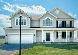  Pearl Dr, Hanover PA