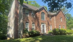 Pre-foreclosure Listing in ROBINSON RD HUNTINGTOWN, MD 20639