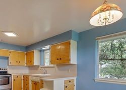 Pre-foreclosure in  AMHERST ST Tacoma, WA 98466