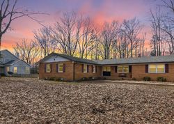 Pre-foreclosure in  PAYNE DR King George, VA 22485