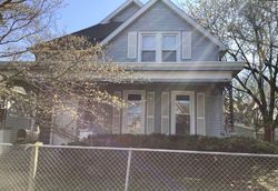 Pre-foreclosure in  EWING AVE Evansville, IN 47712