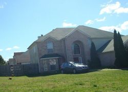  Nicole Ln, La Vergne TN