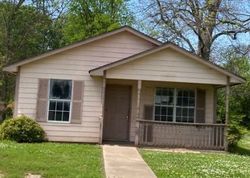 Pre-foreclosure in  LUSTER ST Greenville, MS 38701