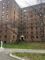 Pre-foreclosure Listing in METROPOLITAN AVE APT 4C BRONX, NY 10462