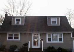  W Smith St, Amityville NY