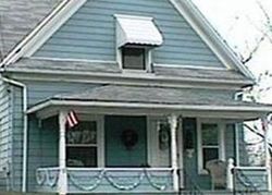 Pre-foreclosure in  APPLE AVE Lorain, OH 44055