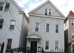 Pre-foreclosure in  BRONX PARK AVE Bronx, NY 10460